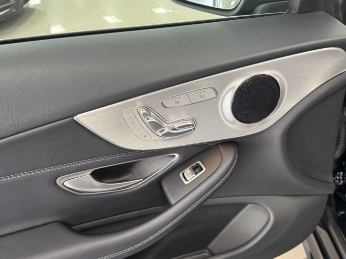 2025 Mercedes-benz C-class