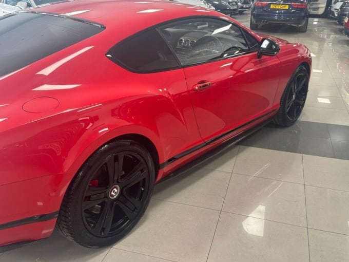 2025 Bentley Continental