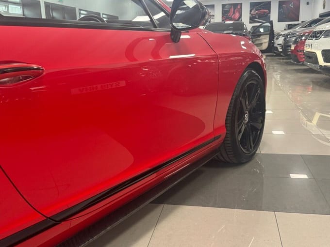 2025 Bentley Continental