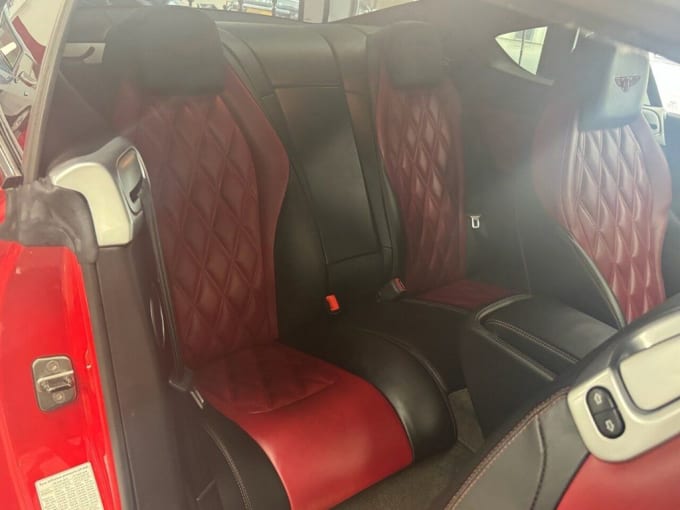 2025 Bentley Continental