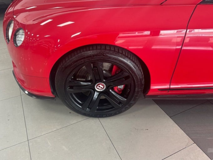 2025 Bentley Continental