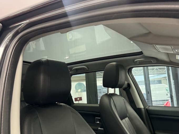 2025 Land Rover Discovery Sport