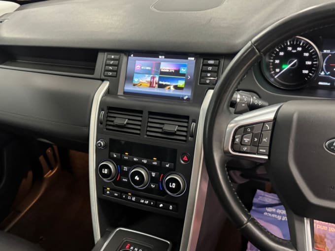2025 Land Rover Discovery Sport