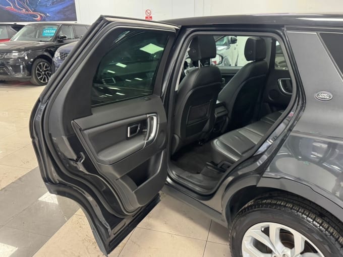 2025 Land Rover Discovery Sport