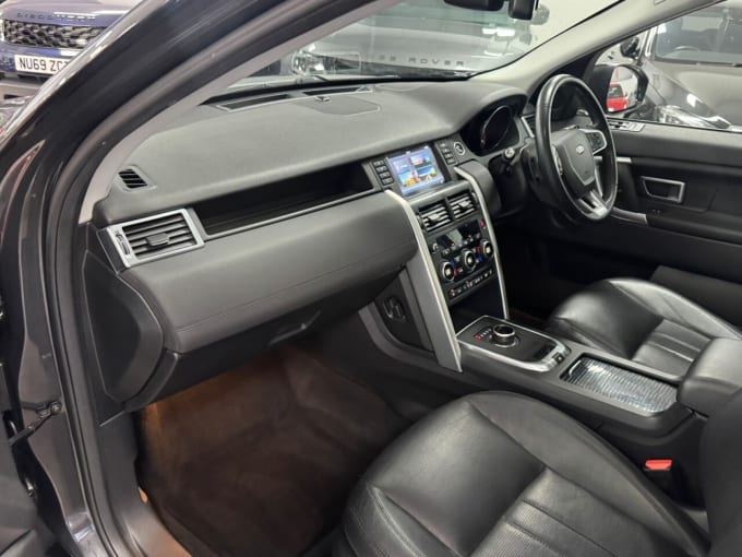 2025 Land Rover Discovery Sport