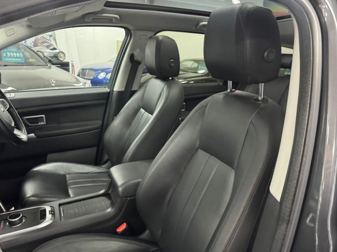 2025 Land Rover Discovery Sport