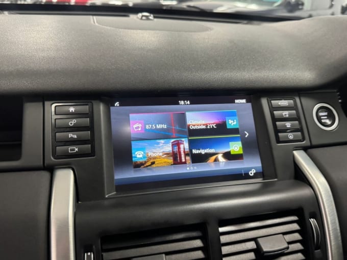 2025 Land Rover Discovery Sport
