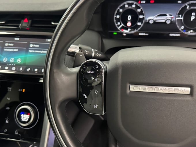 2025 Land Rover Discovery Sport