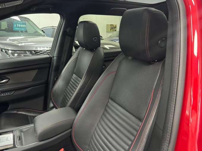 2025 Land Rover Discovery Sport