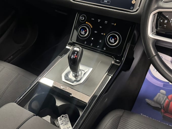 2025 Land Rover Range Rover Evoque
