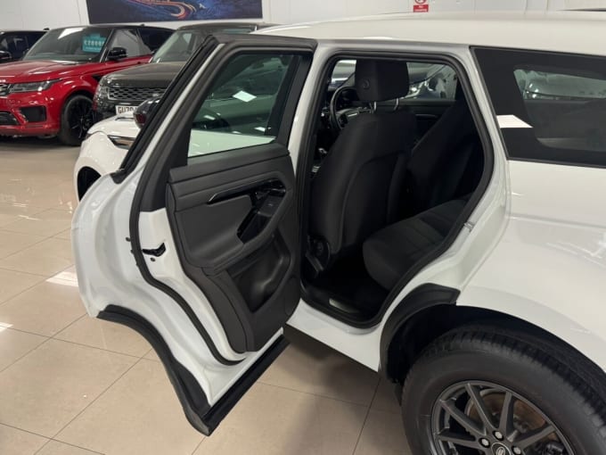 2025 Land Rover Range Rover Evoque