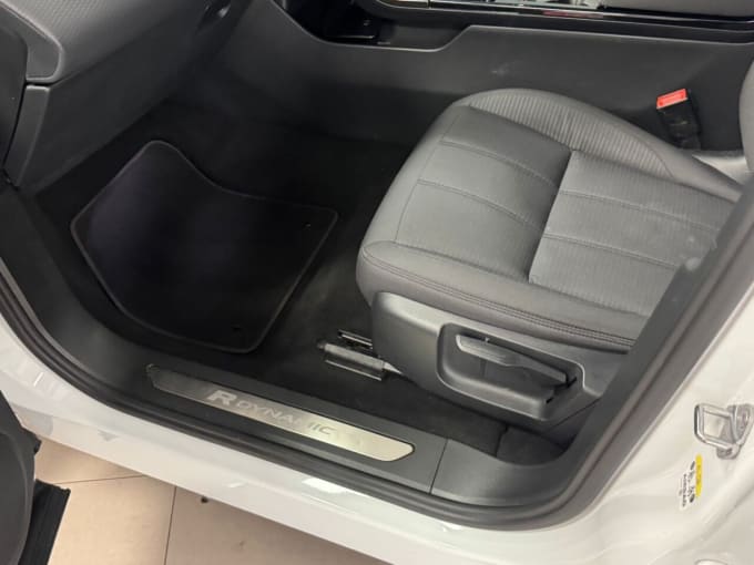 2025 Land Rover Range Rover Evoque