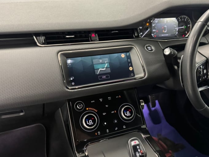 2025 Land Rover Range Rover Evoque