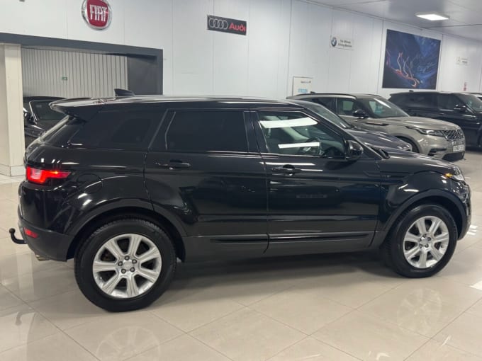 2025 Land Rover Range Rover Evoque