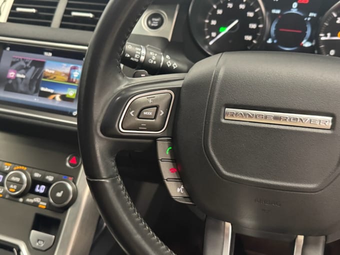 2025 Land Rover Range Rover Evoque