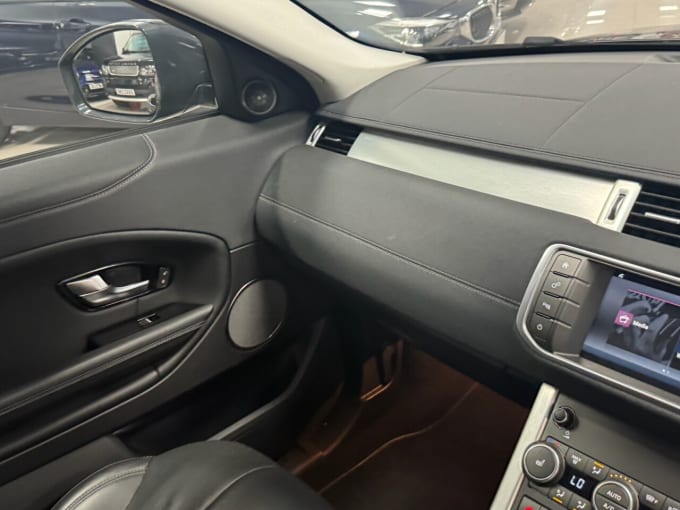 2025 Land Rover Range Rover Evoque
