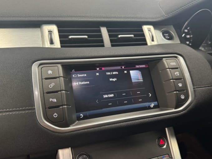 2025 Land Rover Range Rover Evoque