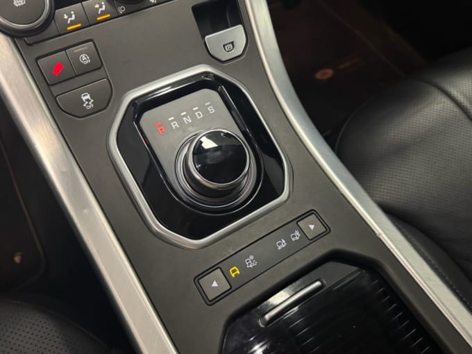 2025 Land Rover Range Rover Evoque