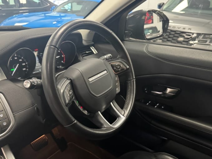 2025 Land Rover Range Rover Evoque