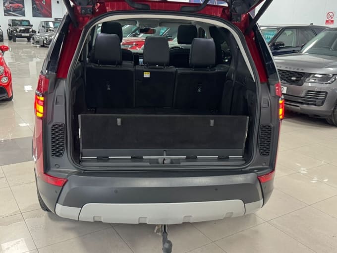2025 Land Rover Discovery