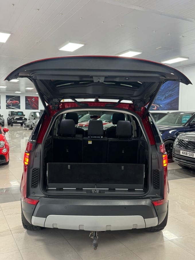 2025 Land Rover Discovery