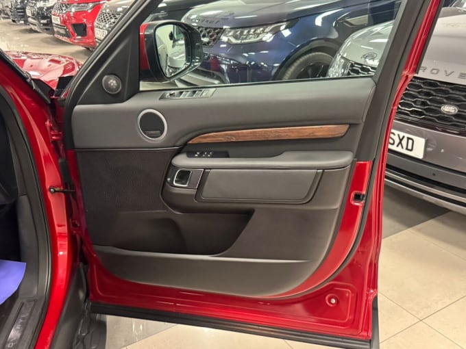 2025 Land Rover Discovery