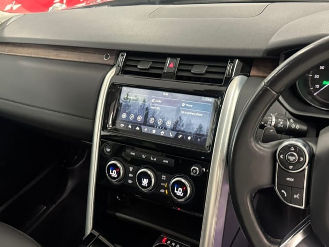 2025 Land Rover Discovery