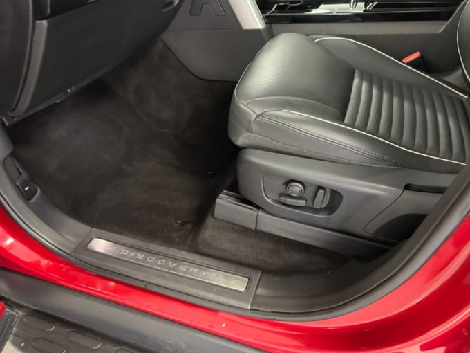 2025 Land Rover Discovery