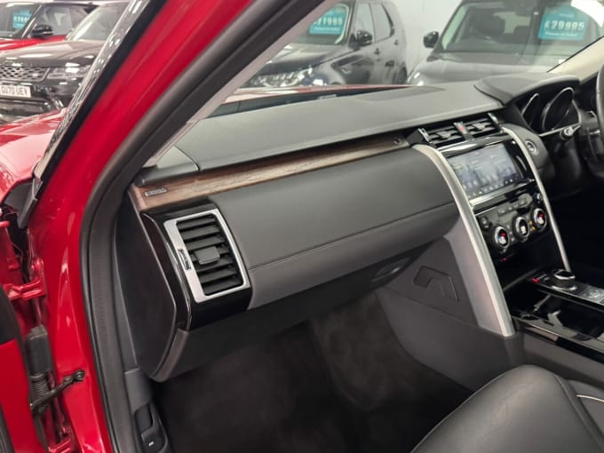 2025 Land Rover Discovery