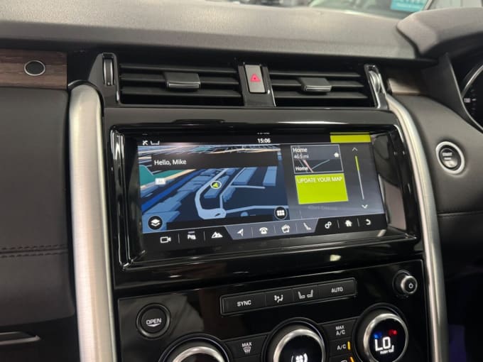 2025 Land Rover Discovery
