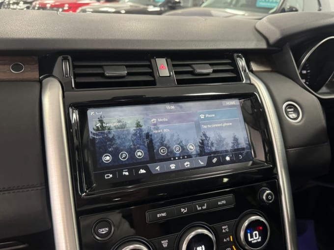2025 Land Rover Discovery
