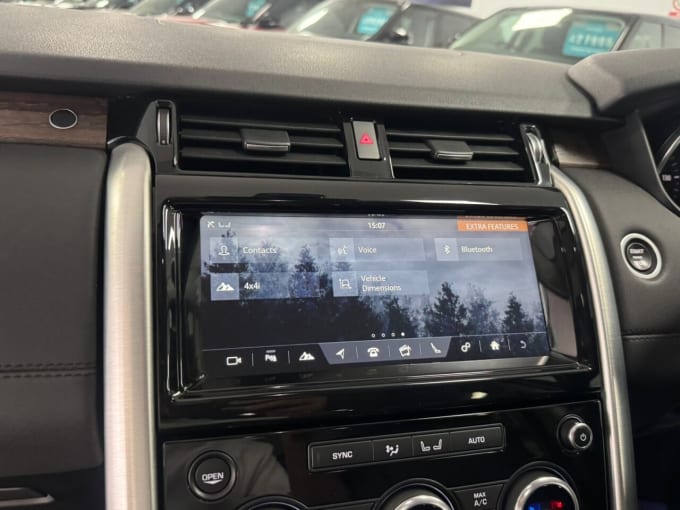 2025 Land Rover Discovery