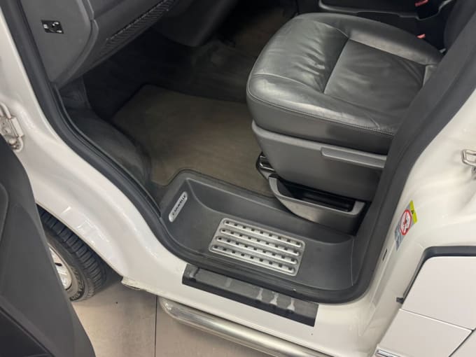 2025 Volkswagen Caravelle