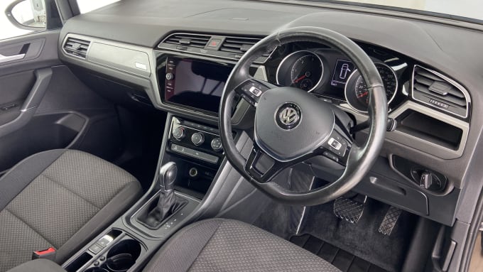 2017 Volkswagen Touran
