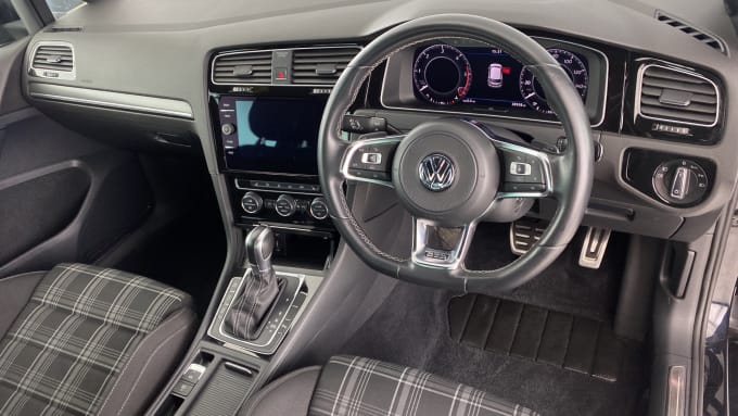 2018 Volkswagen Golf