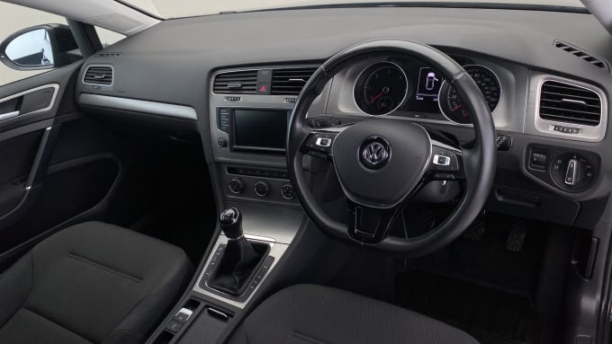 2016 Volkswagen Golf