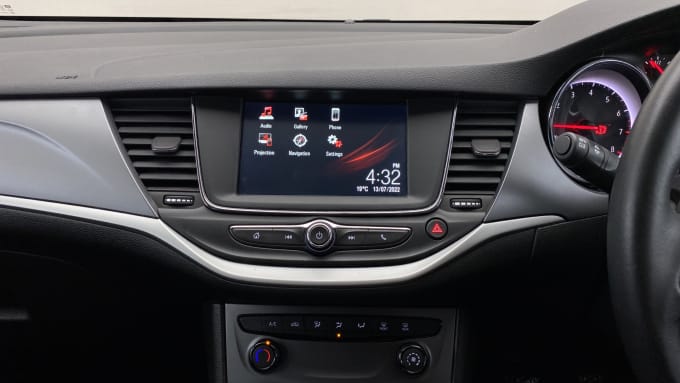 2019 Vauxhall Astra