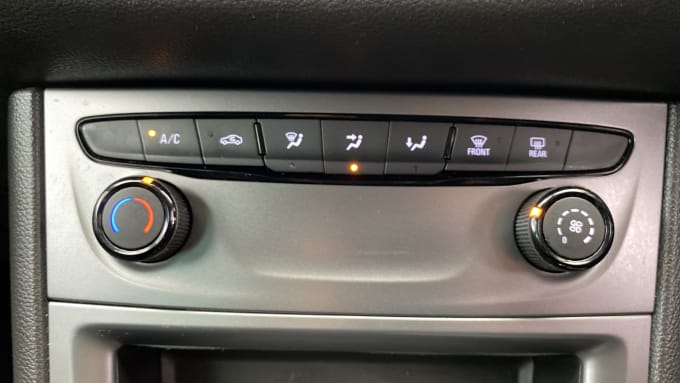 2019 Vauxhall Astra