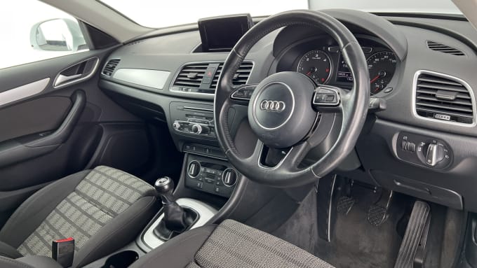 2016 Audi Q3
