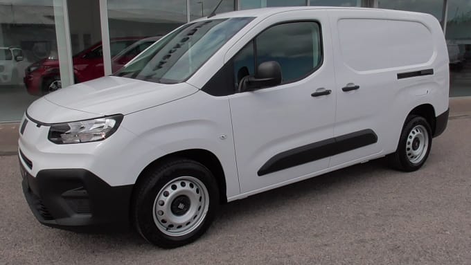 2025 Fiat Doblo Maxi
