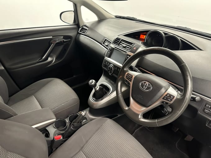 2016 Toyota Verso