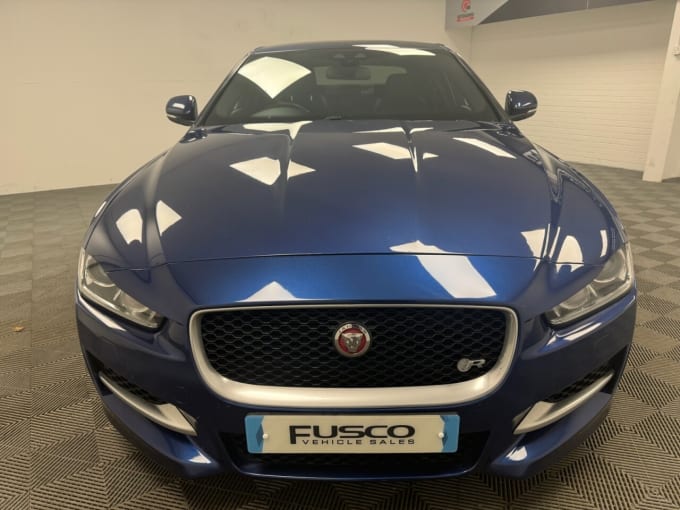 2025 Jaguar Xe