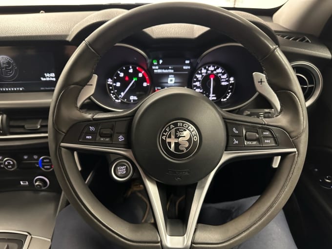 2024 Alfa Romeo Stelvio