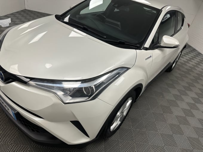 2024 Toyota Chr