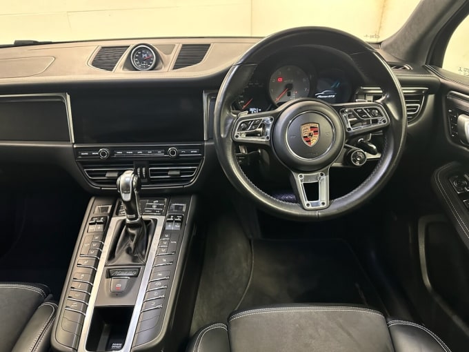2020 Porsche Macan