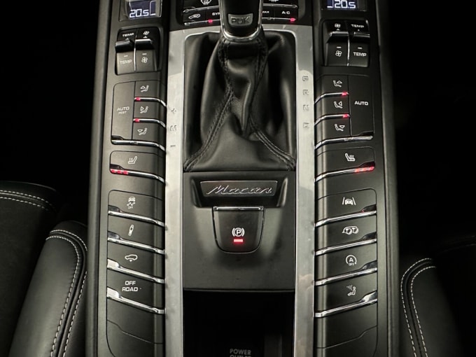 2020 Porsche Macan