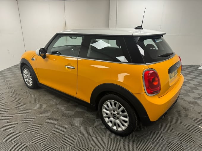 2025 Mini Hatch