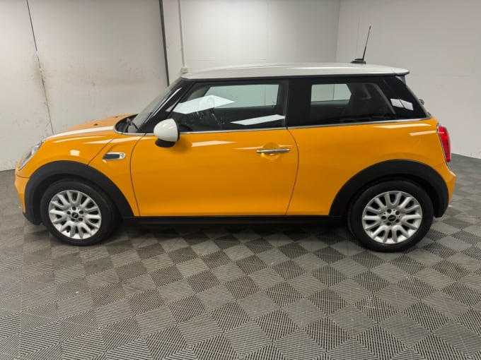 2025 Mini Hatch