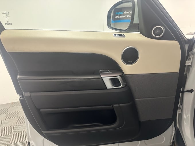 2025 Land Rover Range Rover Sport