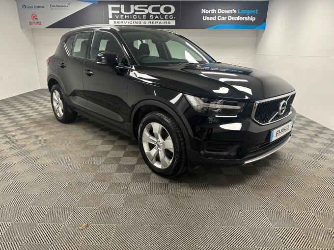 2025 Volvo Xc40